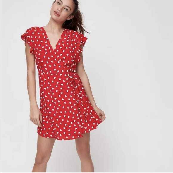 Aritzia Sunday Best Maude heart red wrap dress - Picture 1 of 9